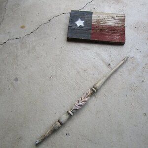 Vignette Decor Farmhouse Shabby Wooden Chic Spindle Upcycle Mold